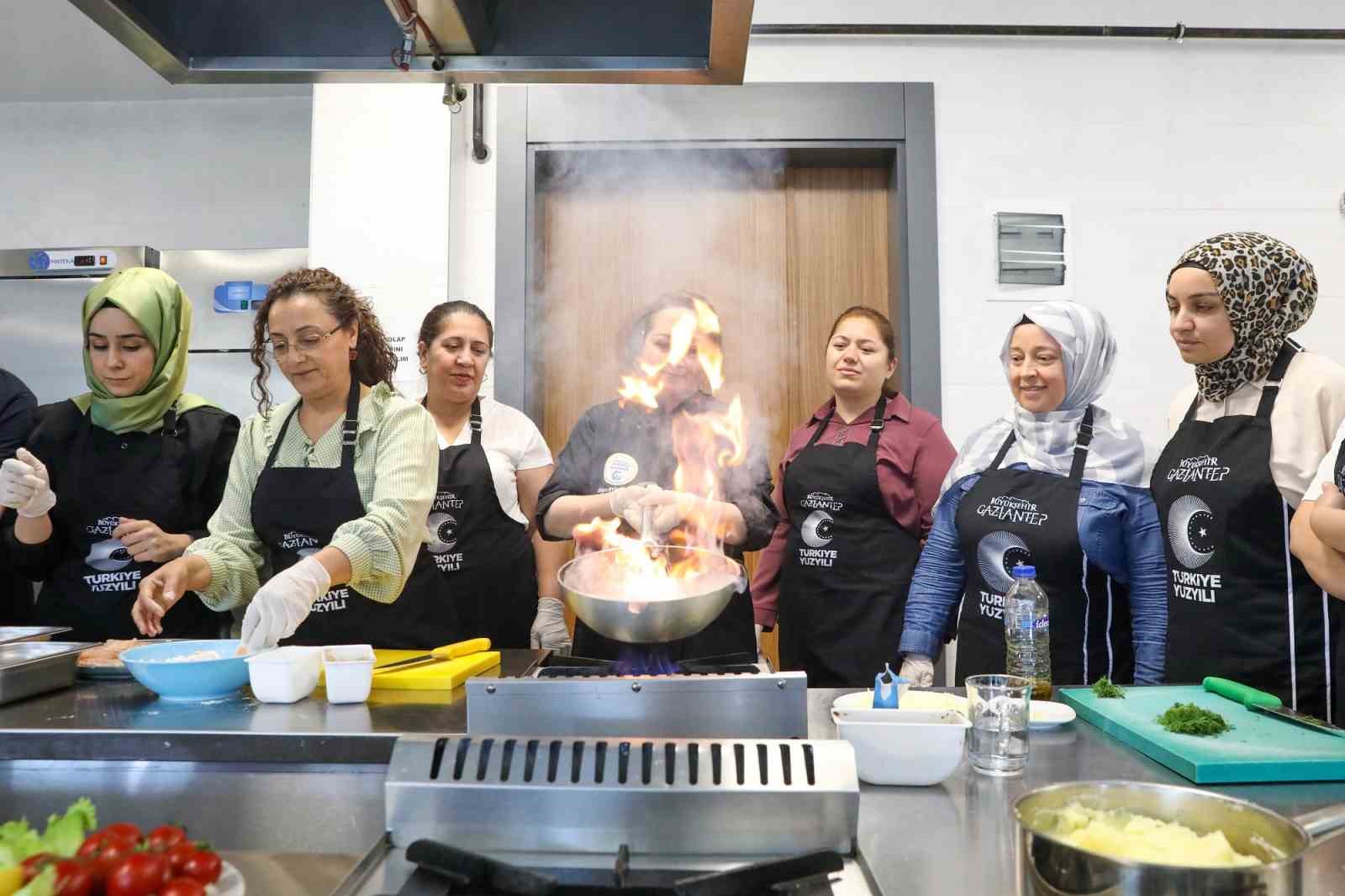 GASMEK ile kadınlar hayallerini ger&ccedil;ekleştiriyor
