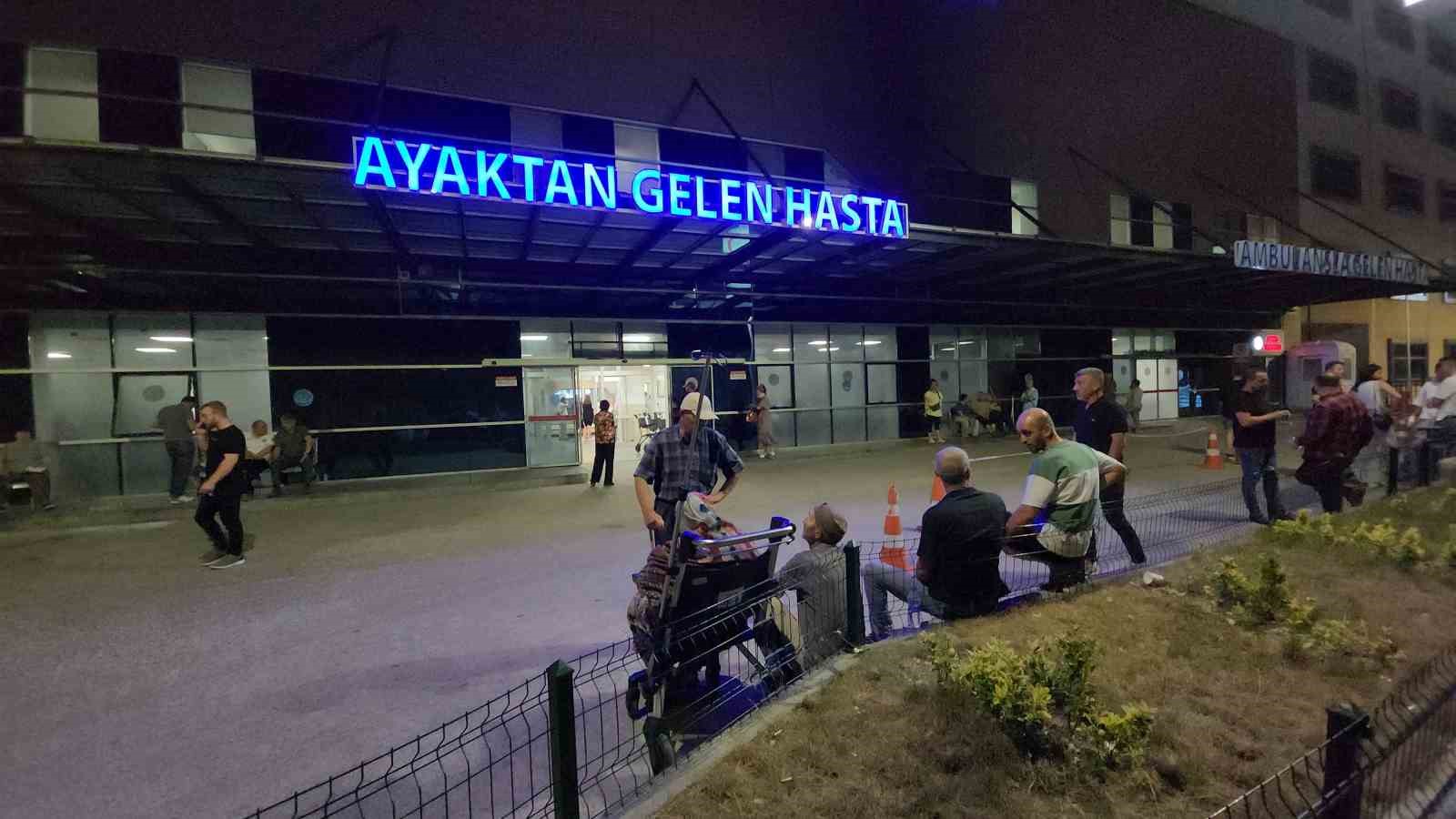 Mevlit yemeğinden zehirlenme ş&uuml;phesiyle 17 kişi hastaneye başvurdu
