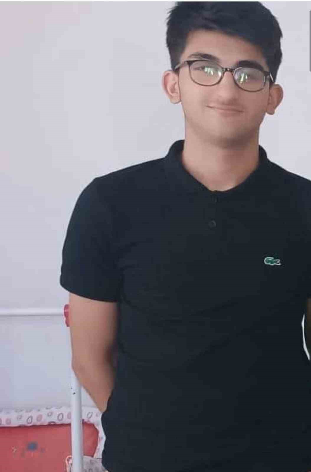 B&uuml;y&uuml;k&ccedil;ekmece sahilinde 16 yaşındaki &ccedil;ocuk boğularak hayatını kaybetti
