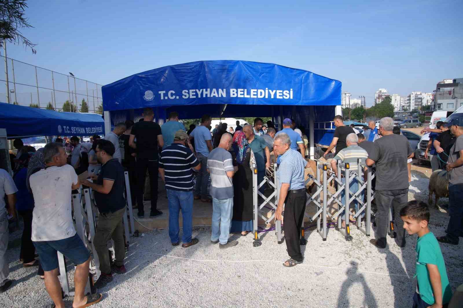 Seyhan Belediyesi, 4 bin 734 adet kurban kesimi ger&ccedil;ekleştirdi
