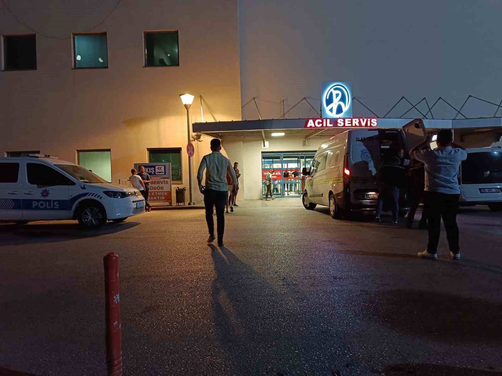 16 yaşındaki &ccedil;ocuğun &ouml;ld&uuml;ğ&uuml; cinayette tutuklanan ş&uuml;pheli teslim oldu
