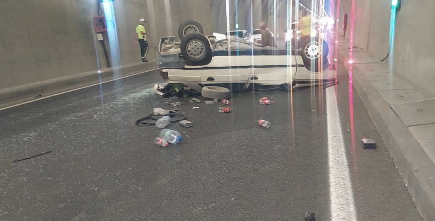 Kahramanmaraş&rsquo;ta otomobil takla attı: 2 yaralı
