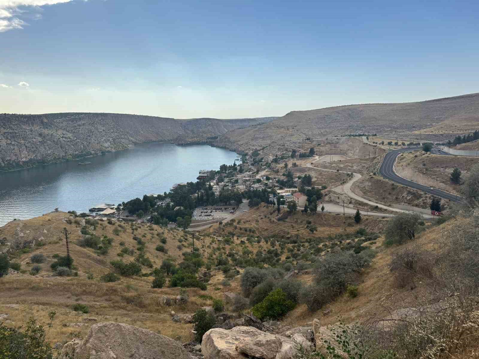 Halfeti bayram tatilinde sessizliğe büründü
