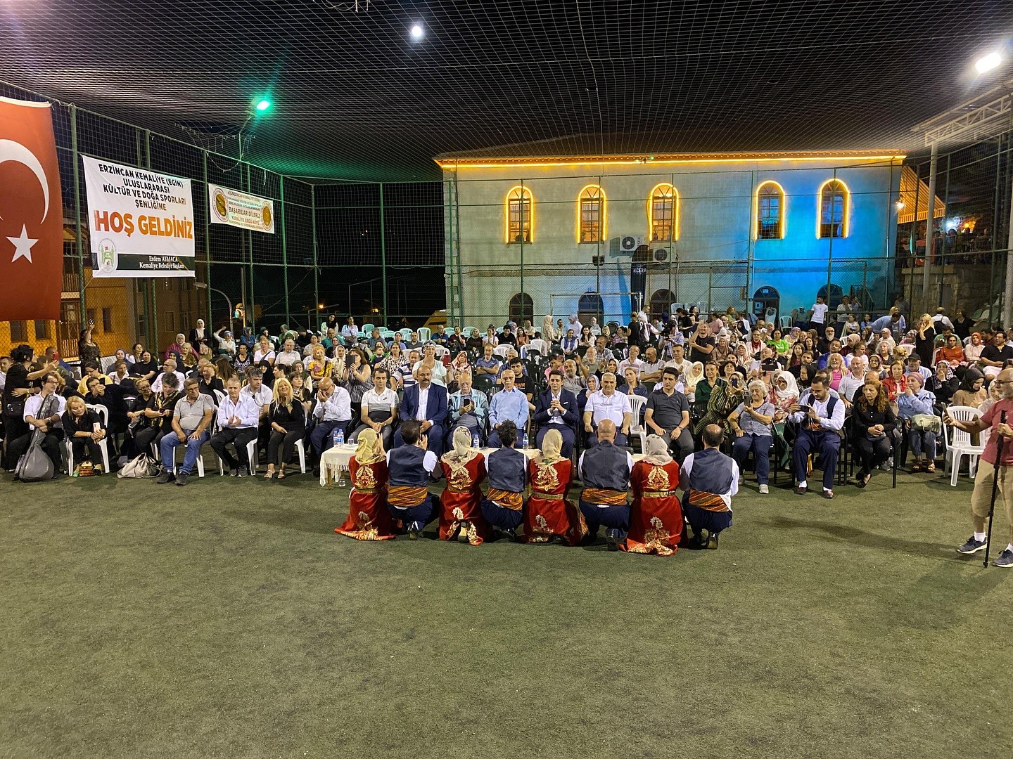 Kemaliye&rsquo;de koro ve folklor konseri ger&ccedil;ekleştirildi
