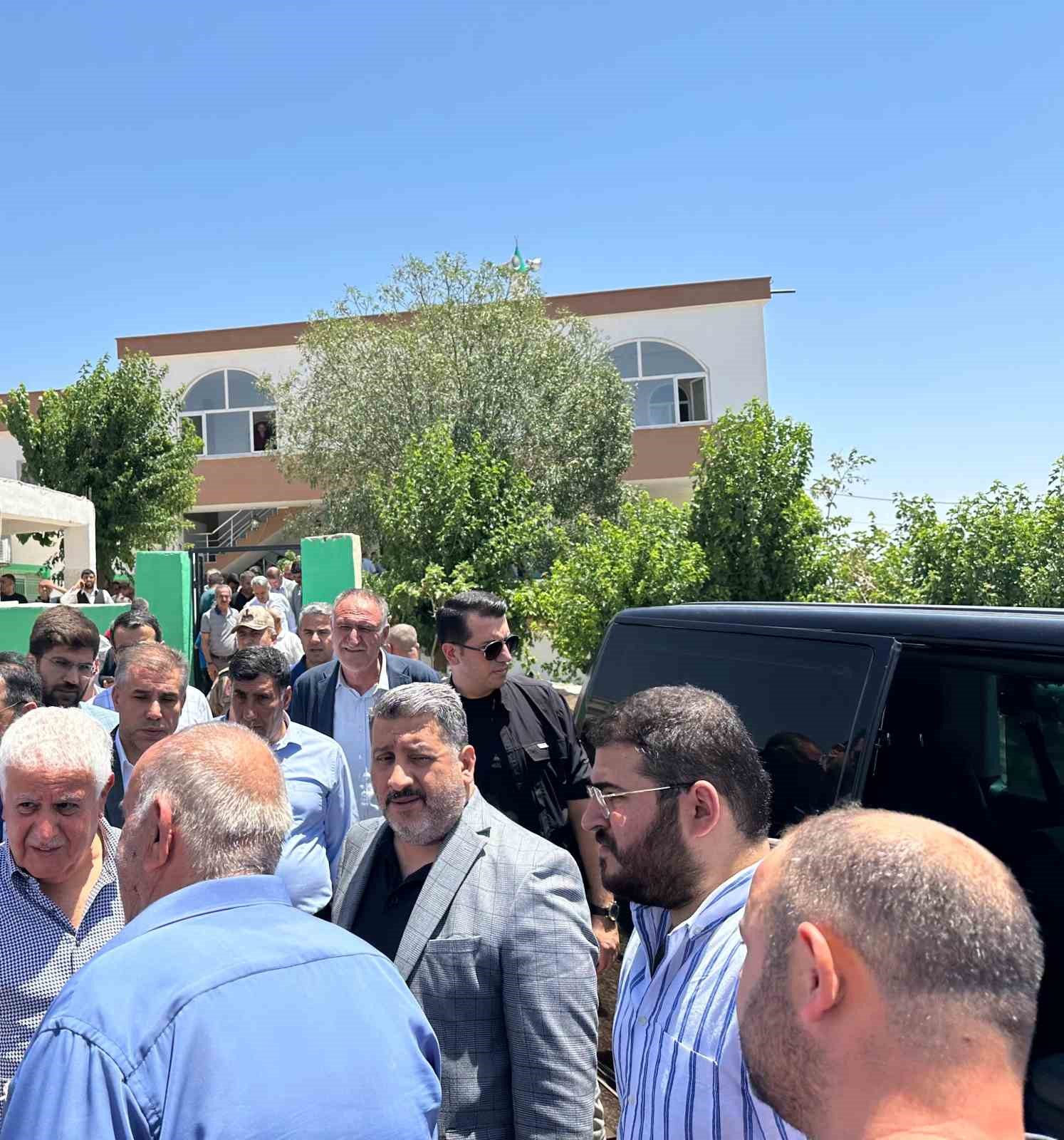 AK Parti Diyarbakır İl Başkanlığı&rsquo;ndan yangın felaketiyle ilgili a&ccedil;ıklama 