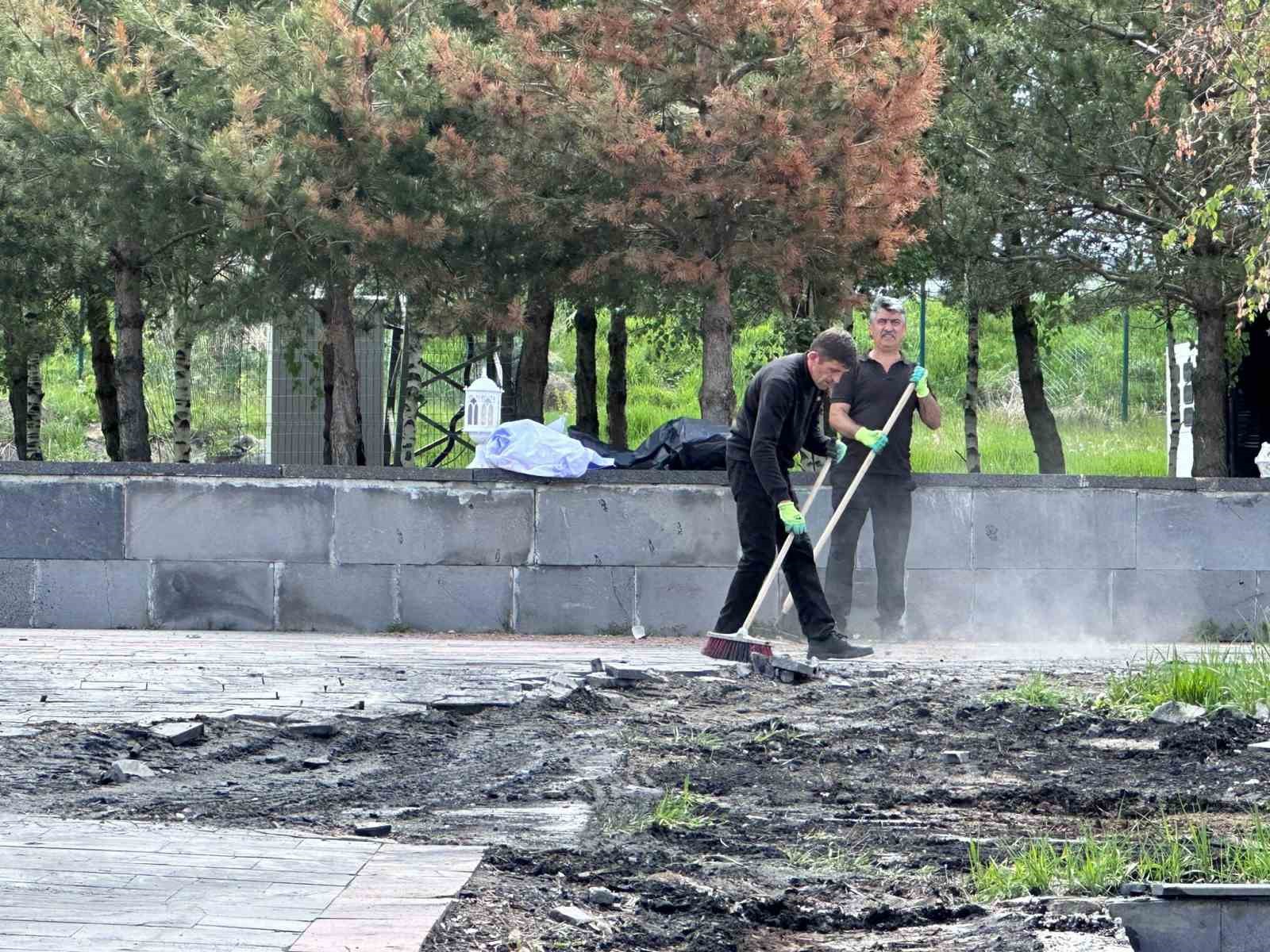 Arpaçay’da mesire alanı temizlendi