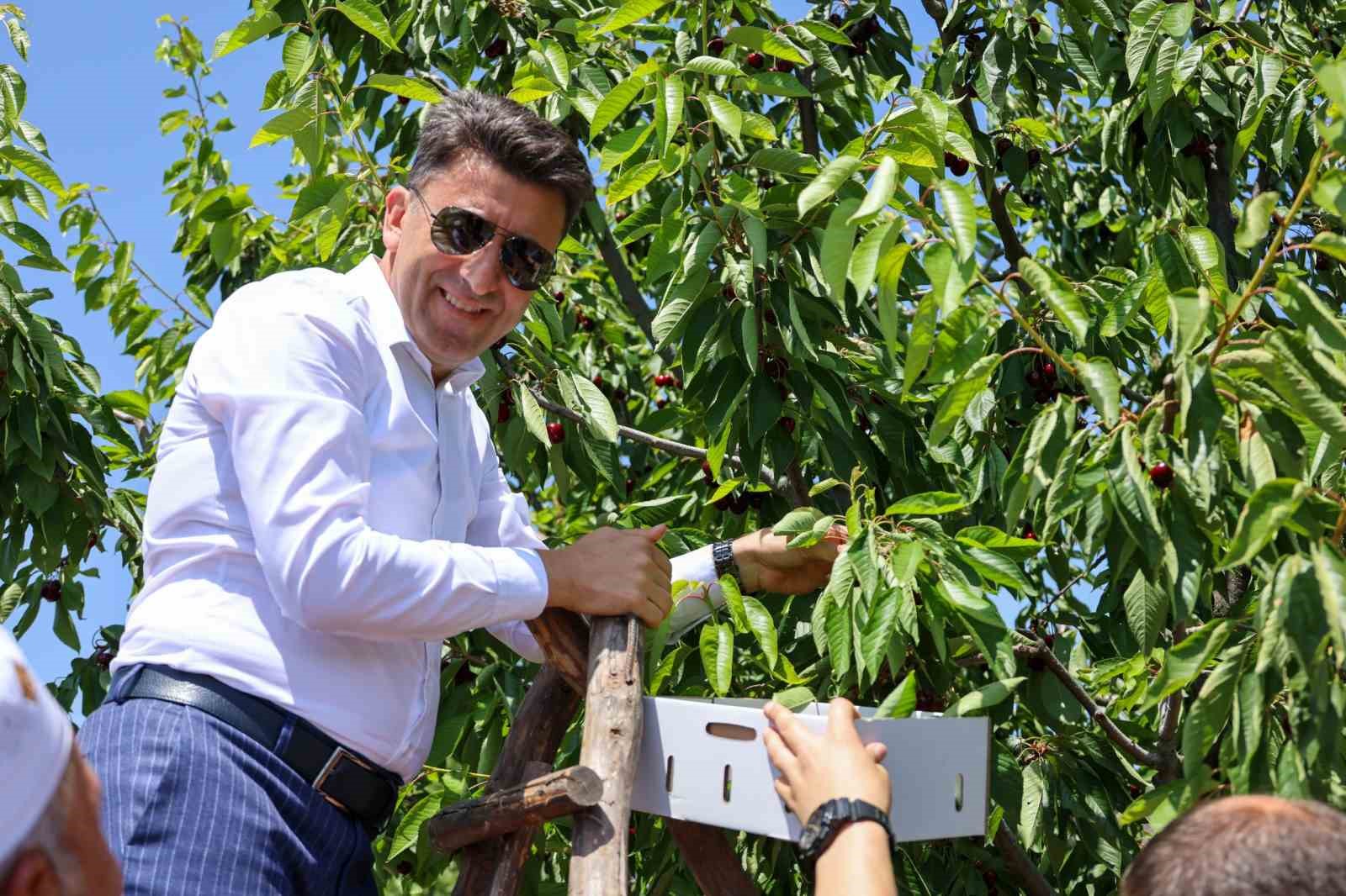 Vali Ayg&ouml;l, hıdırellez şenliklerine katıldı
