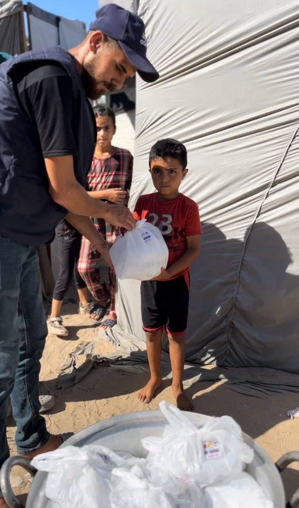 Şekerli Vakfı &uuml;retici, gariban ve mazlumun yanında
