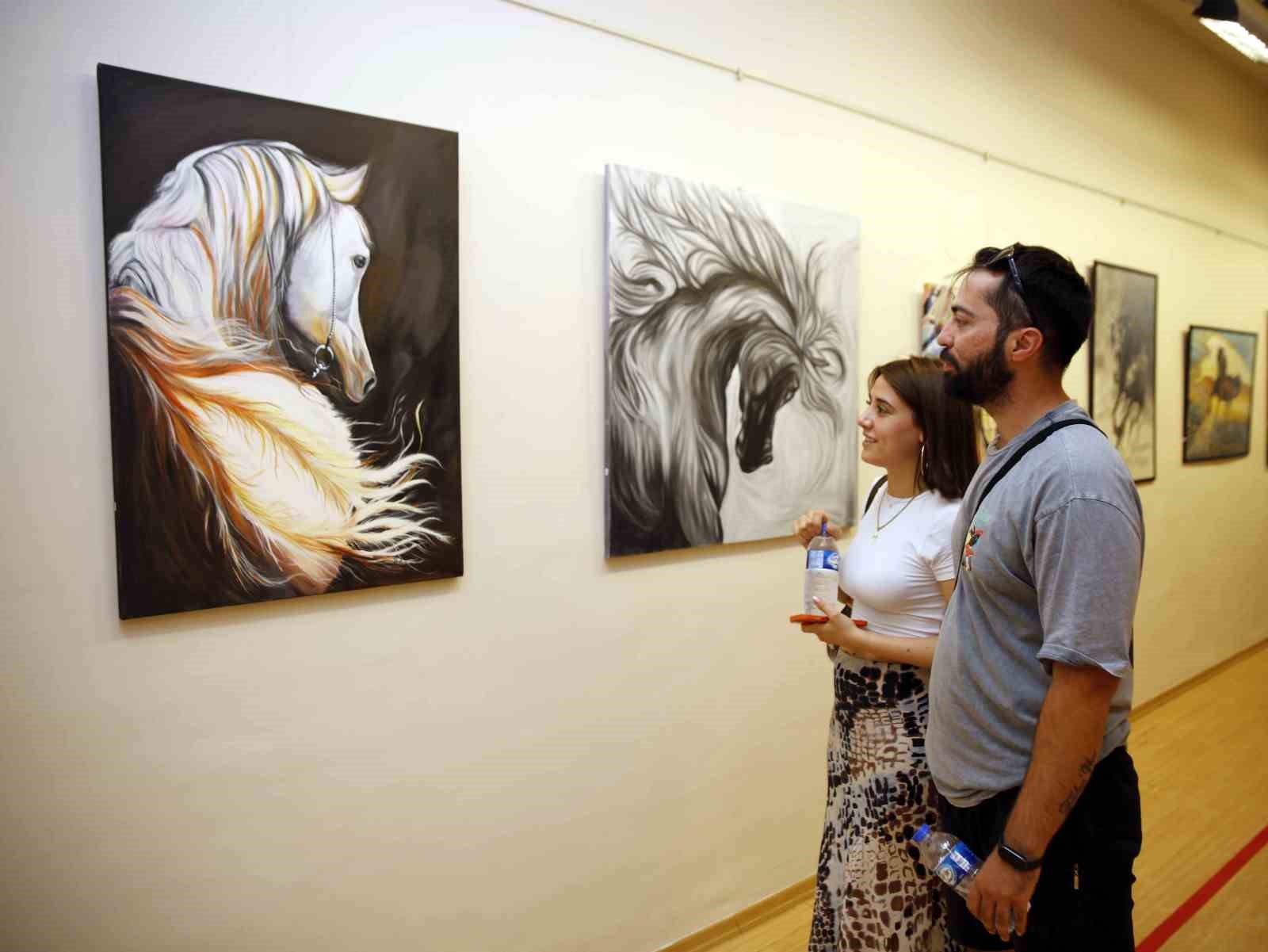 SANKO Sanat Galerisi&rsquo;nde &lsquo;Atlar&rsquo; temalı resim sergisi
