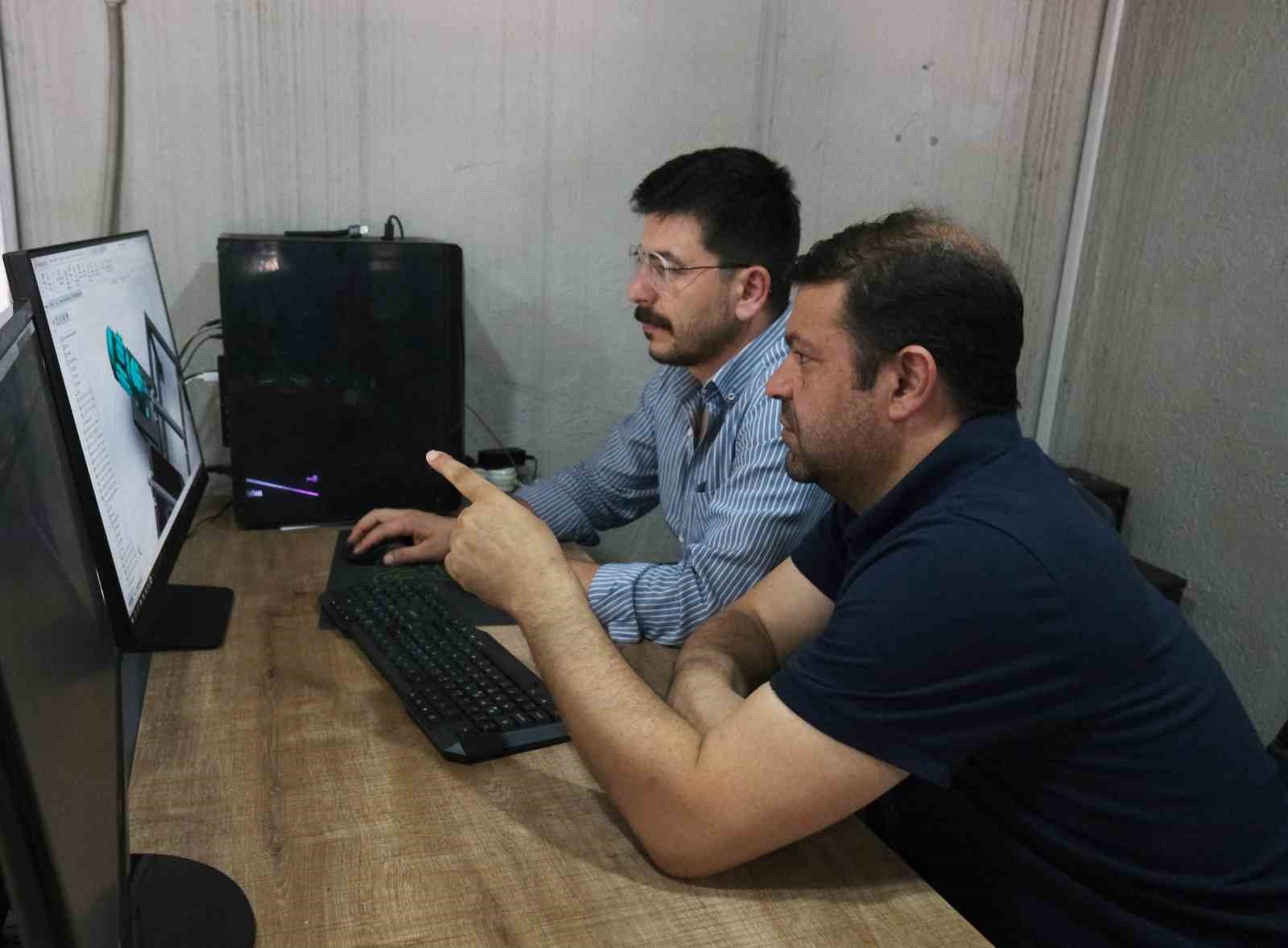 Doğada &ccedil;&ouml;z&uuml;nemeyen ambalaj atıklarını ekonomiye kazandıracak proje

