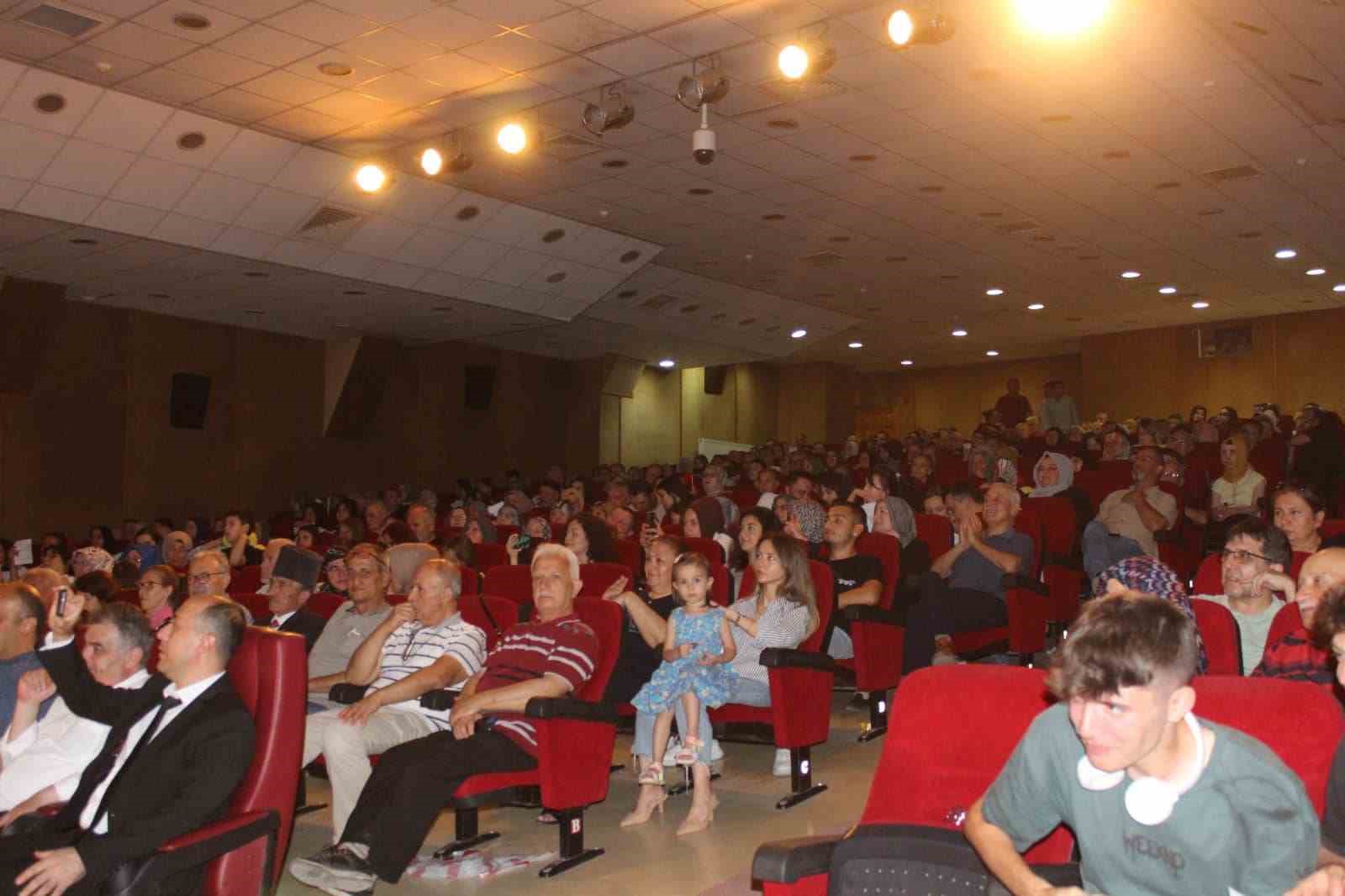 Tavşanlı T&uuml;rk Sanat M&uuml;ziği Topluluğu&rsquo;ndan konser
