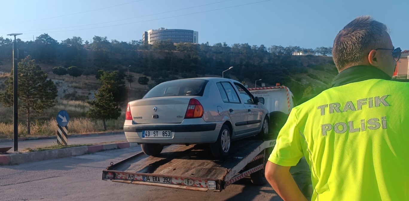 Tavşanlı&rsquo;da trafik kazası; 6 kişi yaralandı
