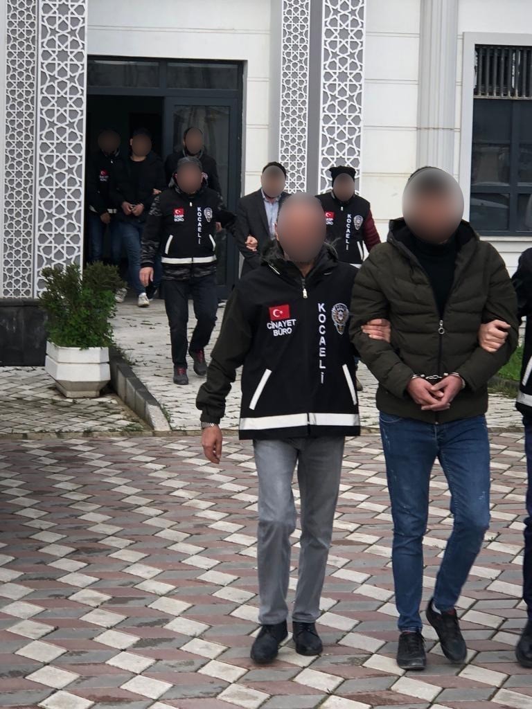 Tanık, kan donduran cinayeti anlattı: "Rüstem ’Yapma’ diyordu"
