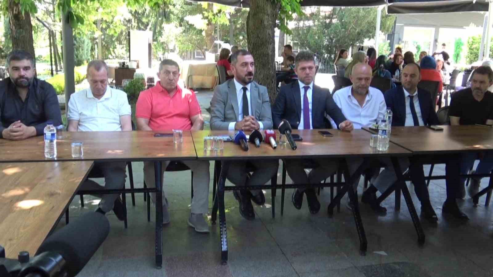 Başkan Altınkaya "Halkın parasını çöpe atacak transferler yapmaya rızamız olamaz” dedi