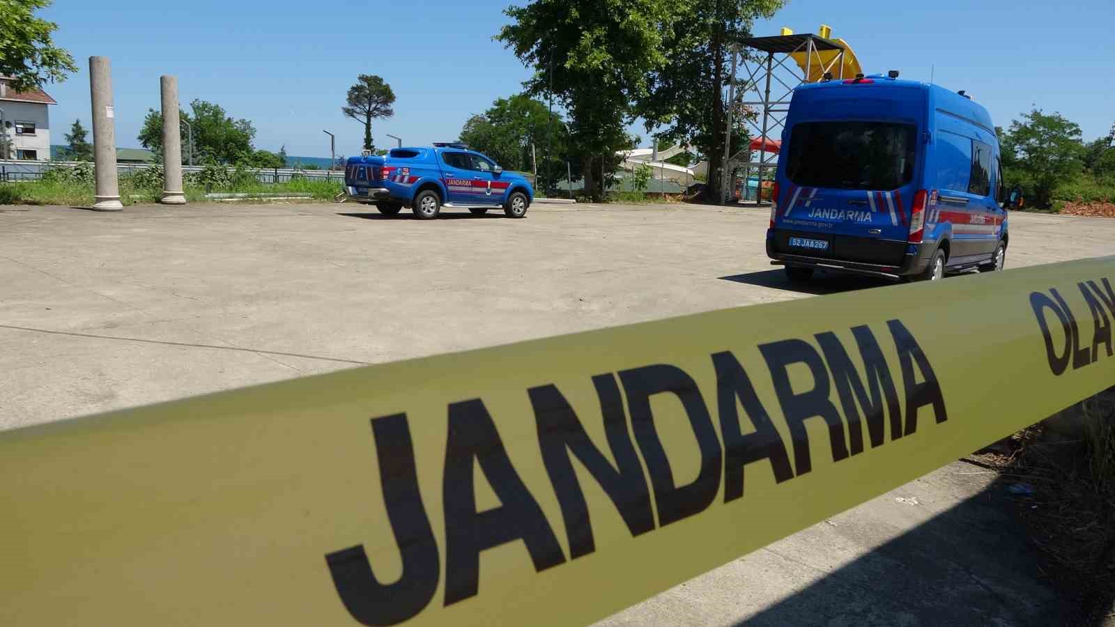 Aquapark havuzunda elektrik faciası: Akıma kapılan bir kişi hayatını kaybetti, 9 yaşındaki &ccedil;ocuk ağır yaralandı
