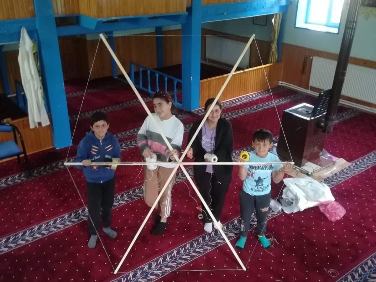 Arpa&ccedil;aylı &ccedil;ocuklardan &ldquo;&Ouml;zg&uuml;r Filistin&rdquo; etkinliği!

