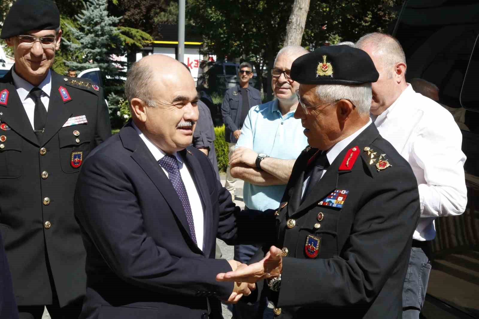 Jandarma Genel Komutanı Orgeneral Çetin Çorum’da
