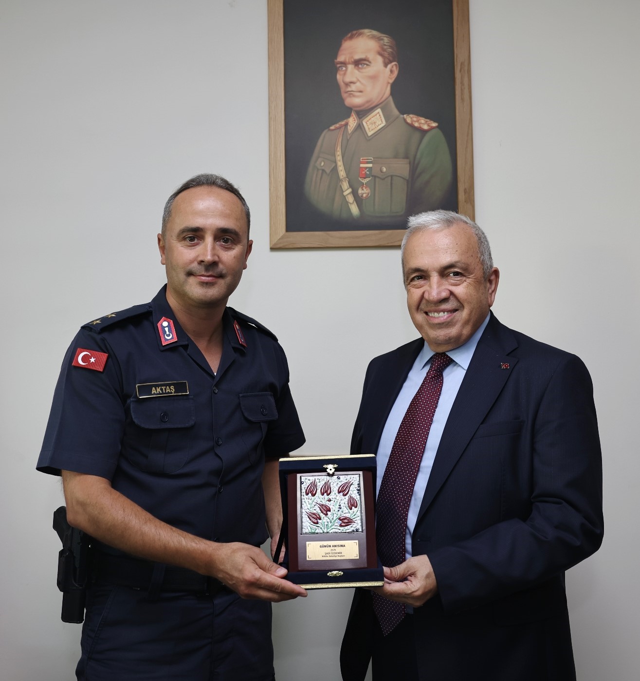 Başkan Şadi Özdemir’den nezaket ziyaretleri