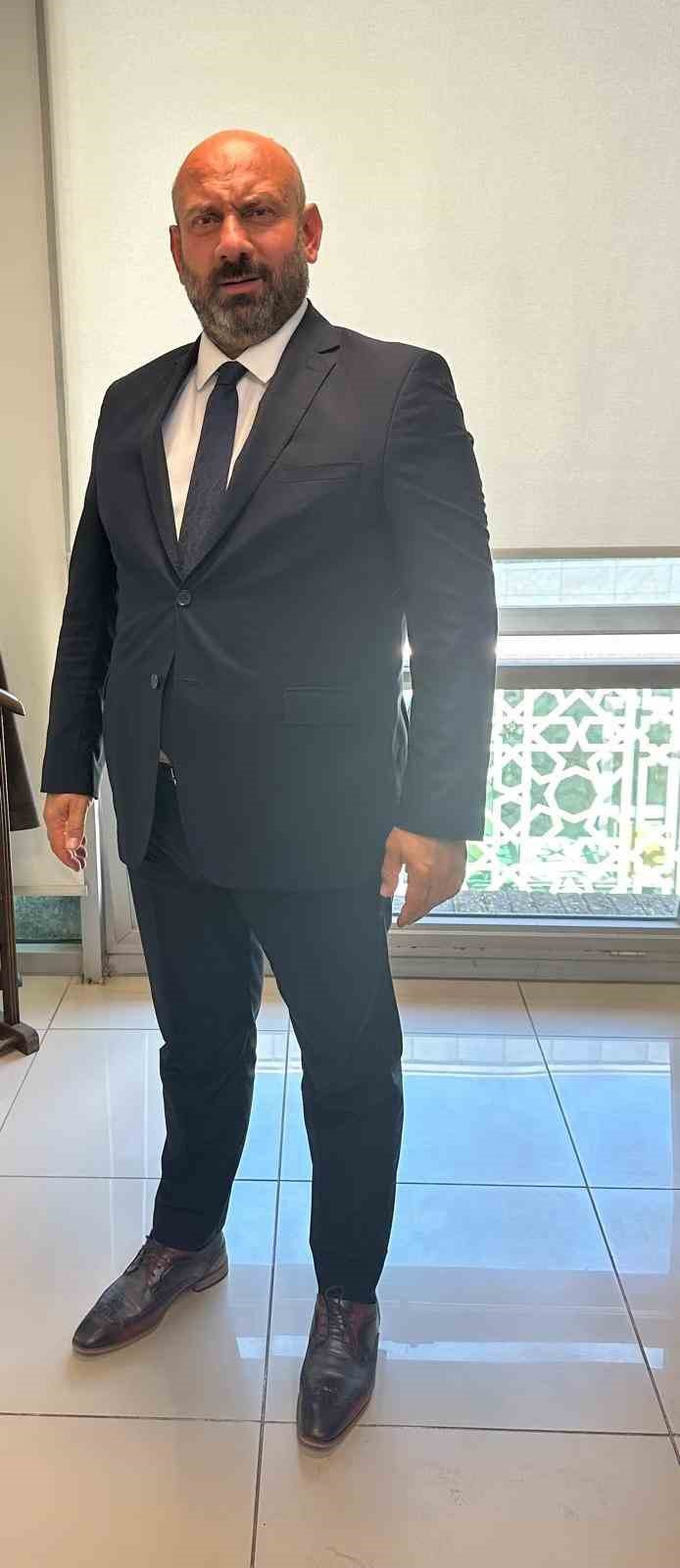 Başiskele Belediyespor’da Serdar Tunçay yeniden başkan
