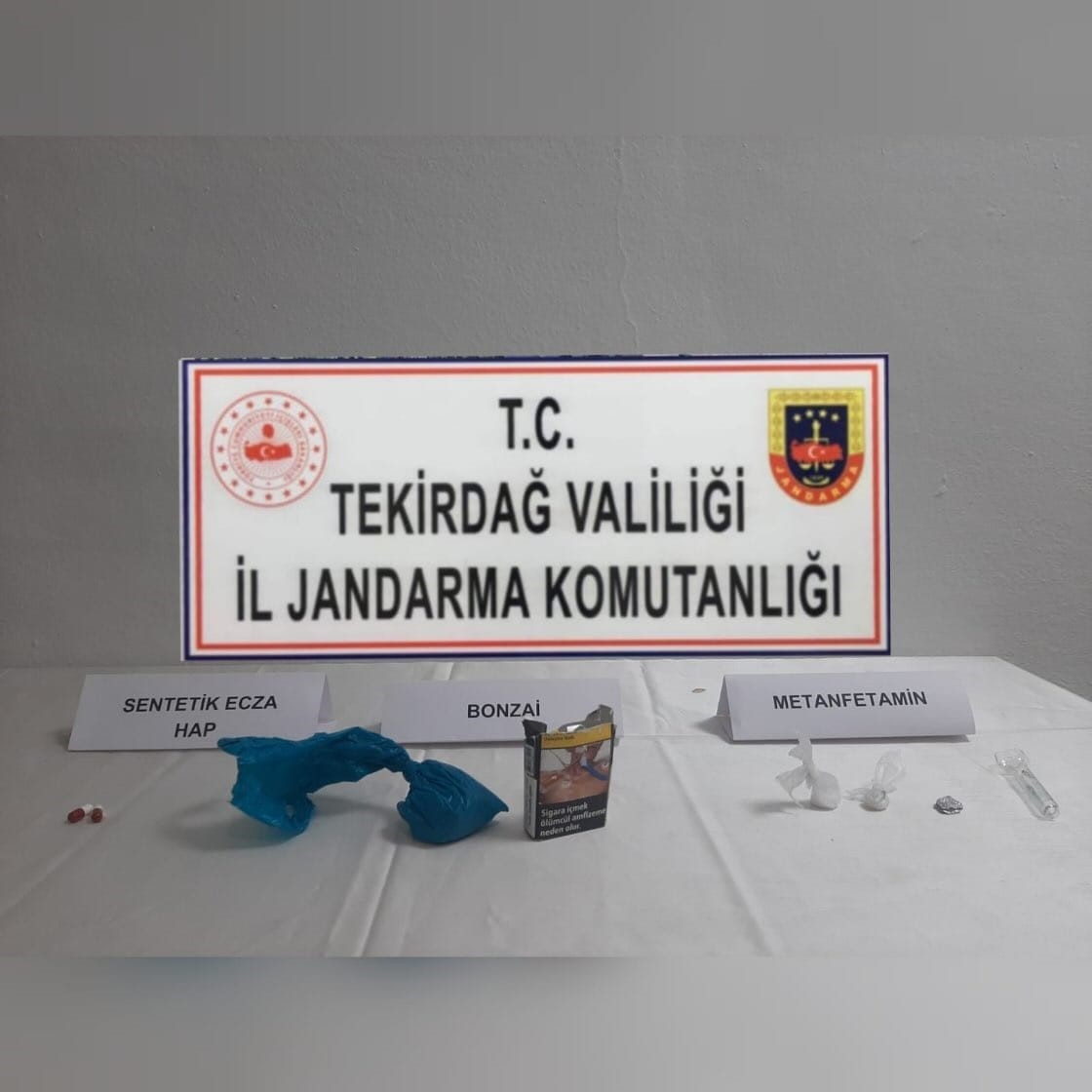 Tekirdağ&rsquo;da ka&ccedil;ak&ccedil;ılık ve uyuşturucu ile m&uuml;cadele operasyonları devam ediyor
