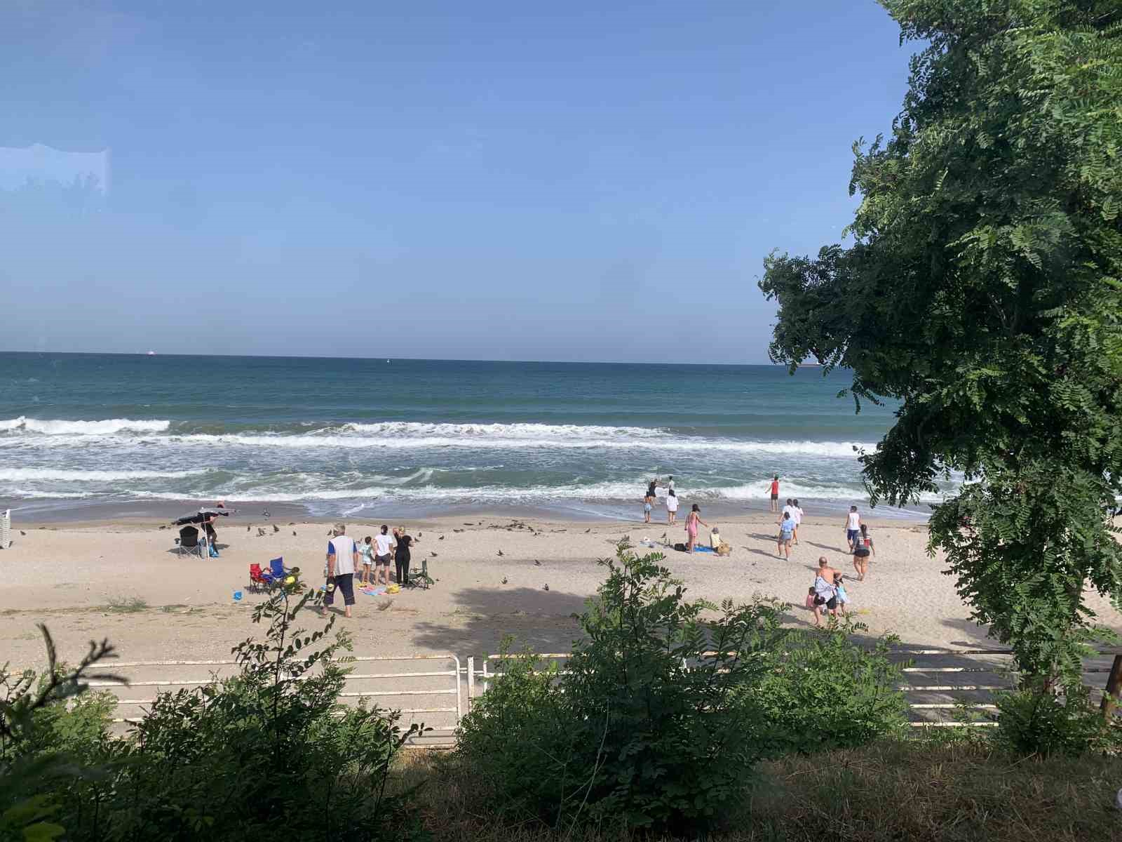 Yasağa rağmen denize giren kişi boğulma tehlikesi ge&ccedil;irdi
