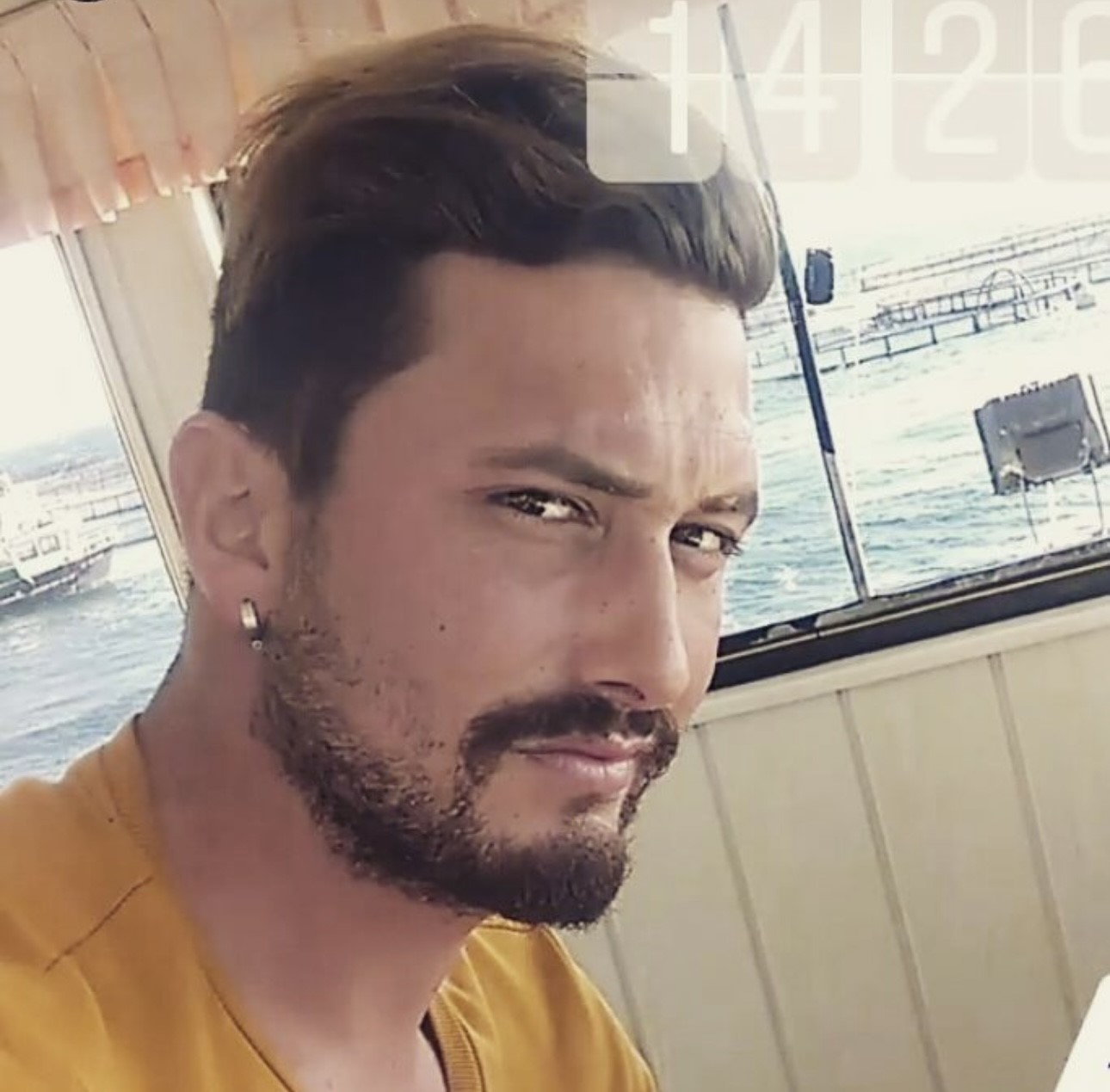 Milaslı sporcu evinin &ouml;n&uuml;nde &ouml;l&uuml; bulundu
