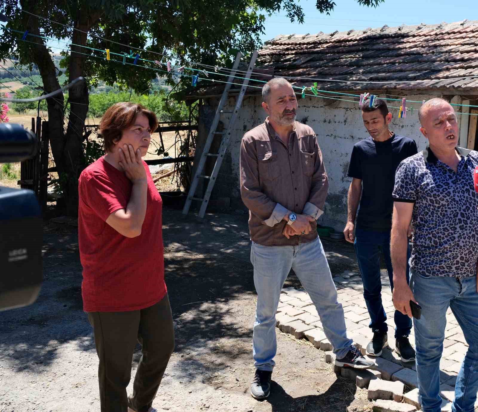 Ailenin yılan kabusu