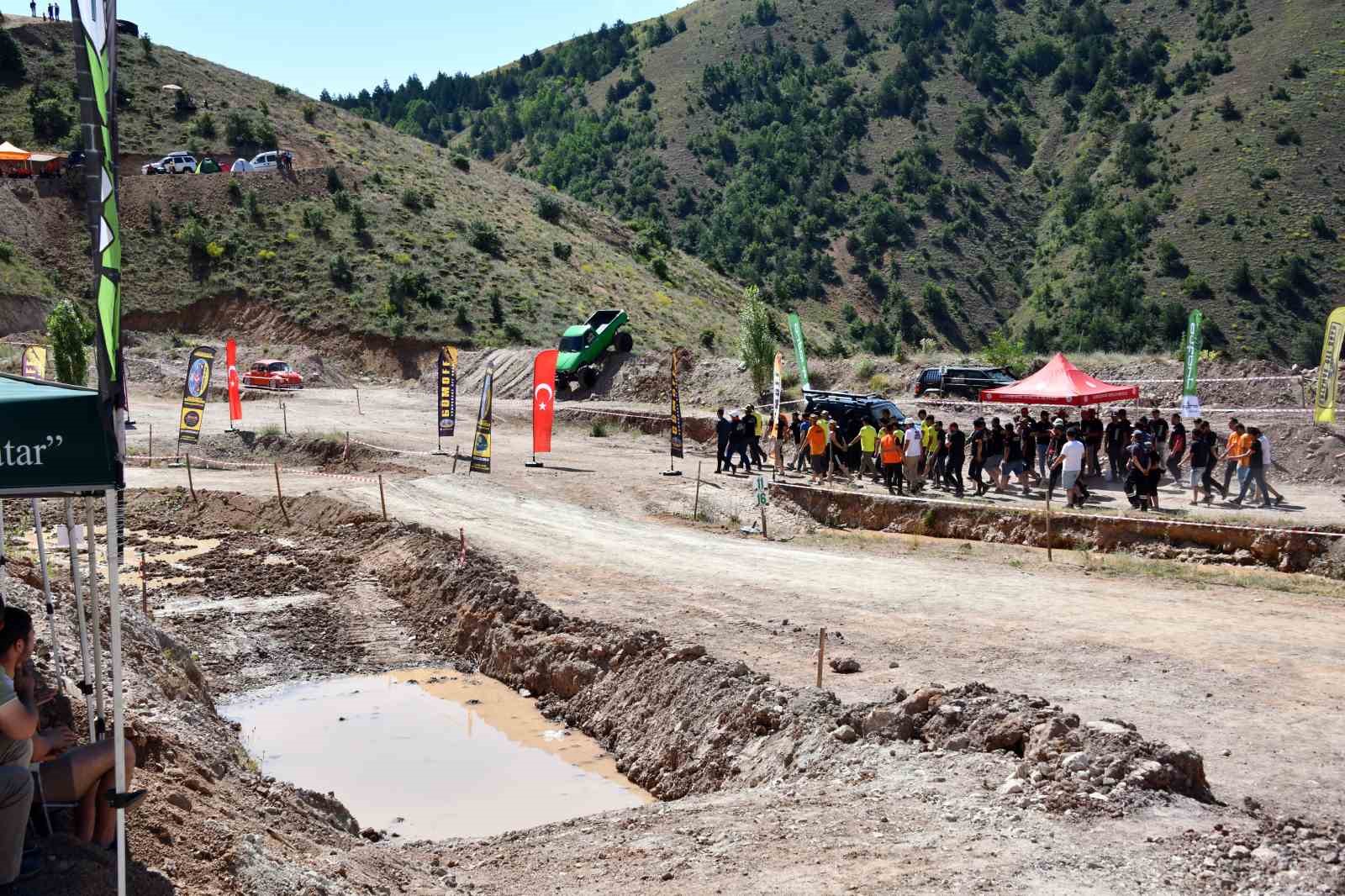 Gümüşhane’de 2. Doğa ve Off Road Festivali, heyecan dolu mücadelelere sahne oldu
