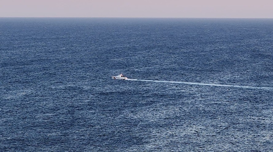Bozcaada’da dün denizde kaybolan kadın aranıyor