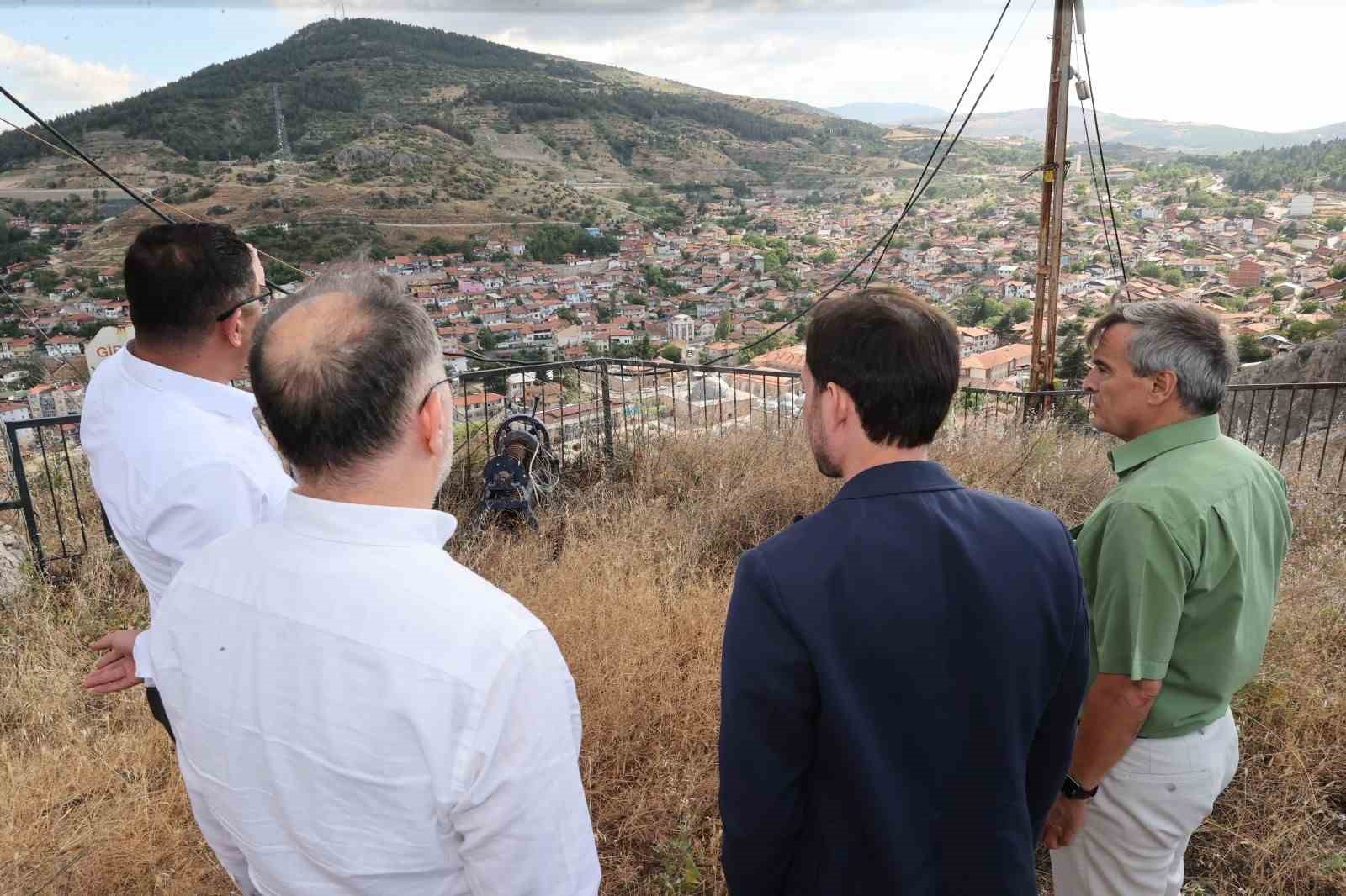 Başkan Yazıcıoğlu: "Tarihi koruyarak kentsel dönüşümün startını verdik"
