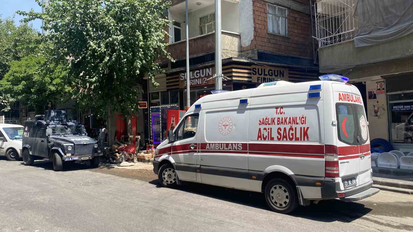 Diyarbakır’da İranlı bacağından vuruldu
