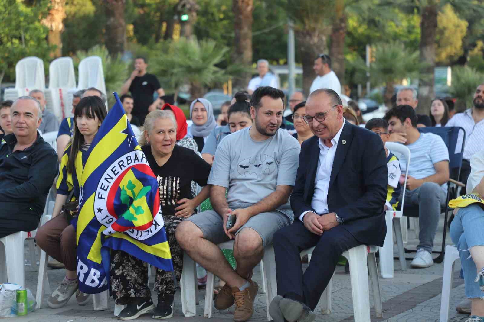 Turgutlu’da milli maç heyecanı dev ekranda olacak
