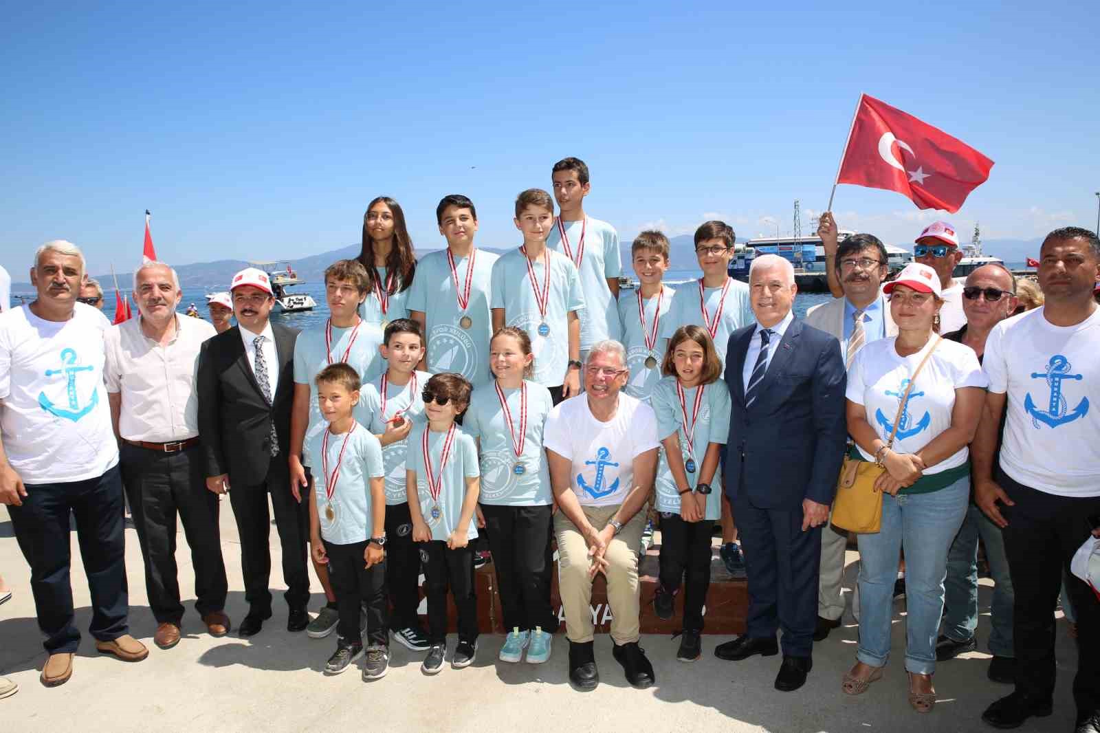 Bursa’da Kabotaj Bayramı’nda yelkenler yarışları nefes kesti
