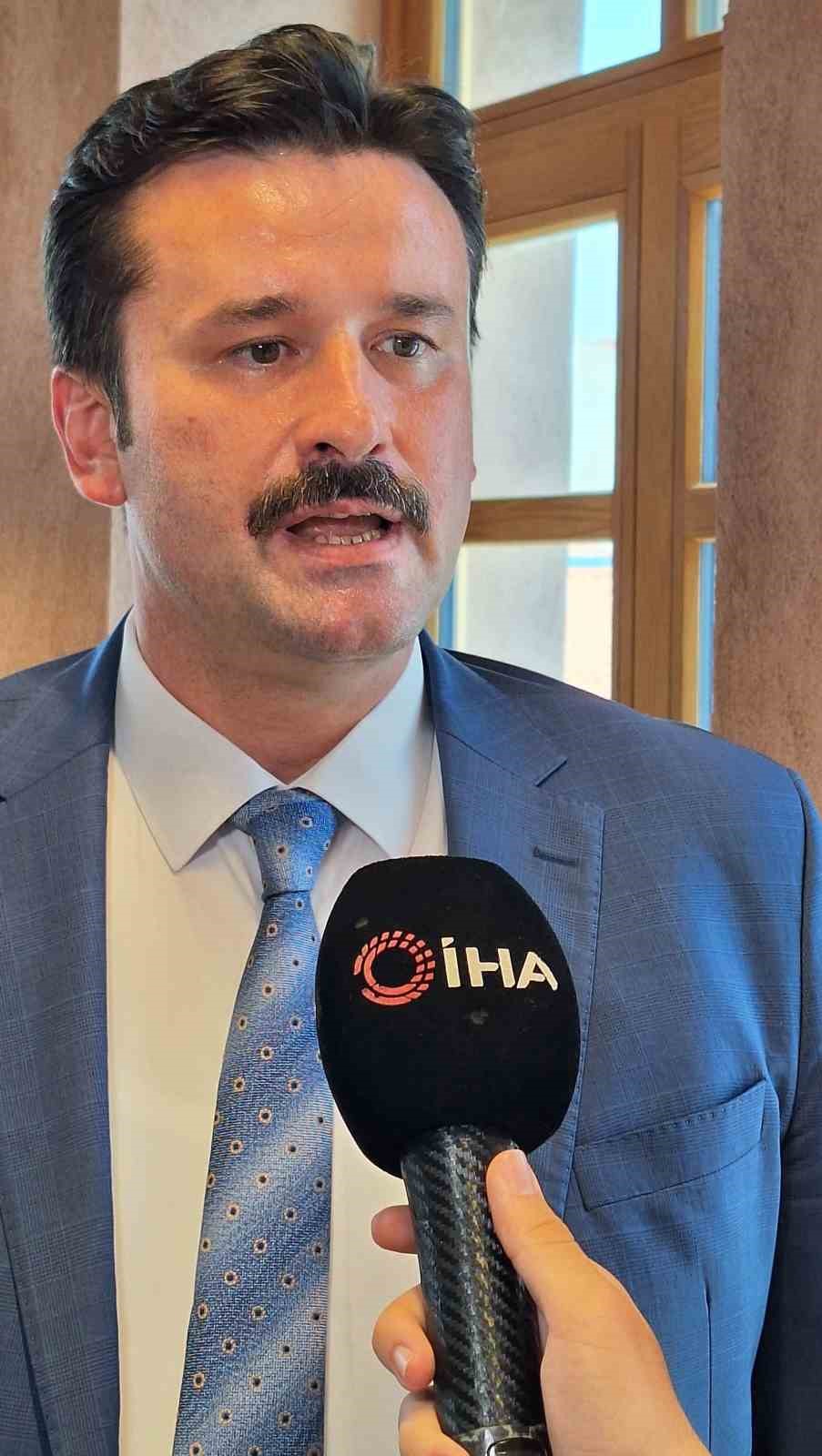 Zeytinburnu&rsquo;nda bulunan B&uuml;y&uuml;kyalı Mesleki ve Teknik Anadolu Lisesi yeni eğitim d&ouml;neminde &ouml;ğrencilerini bekliyor
