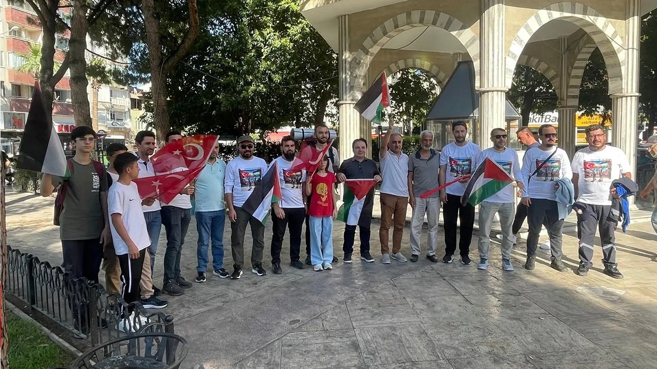 İsrail vahşetine dikkat &ccedil;ekmek i&ccedil;in 20 g&uuml;nde Hatay&rsquo;a y&uuml;r&uuml;yecekler
