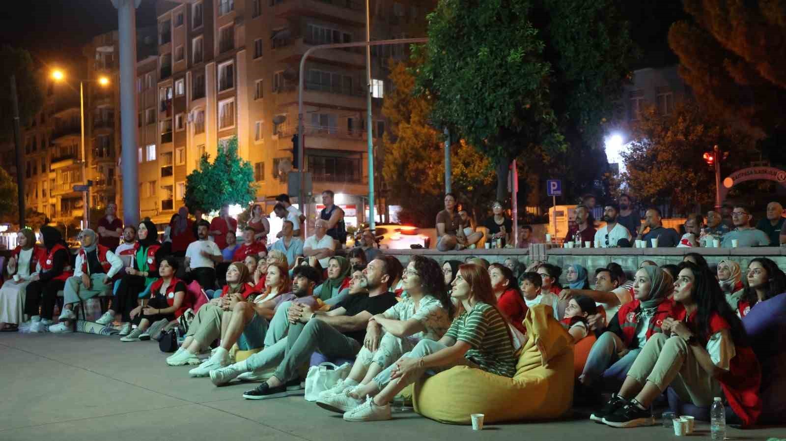 Damla Gönüllülük Hareketi Projesi gençleri Aydın’da etkinliklere başladı
