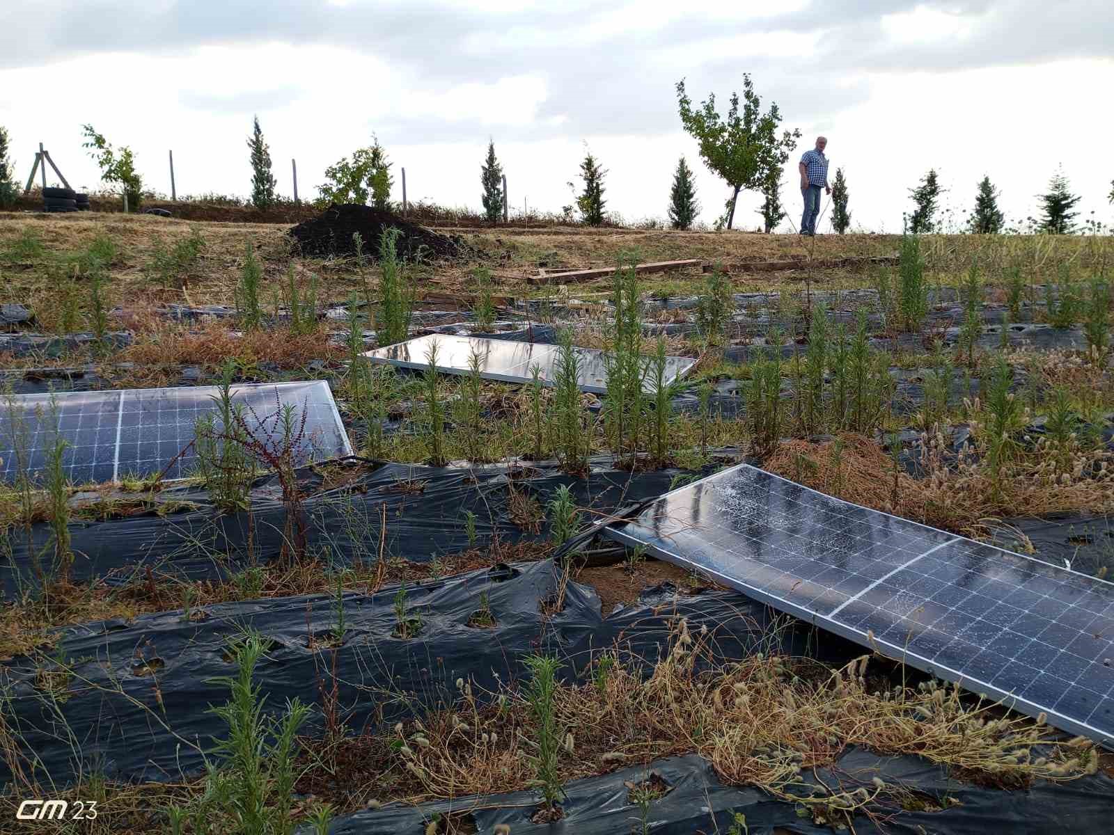 Malkara&rsquo;da hortum dehşeti: Kamp alanı yerle bir oldu 