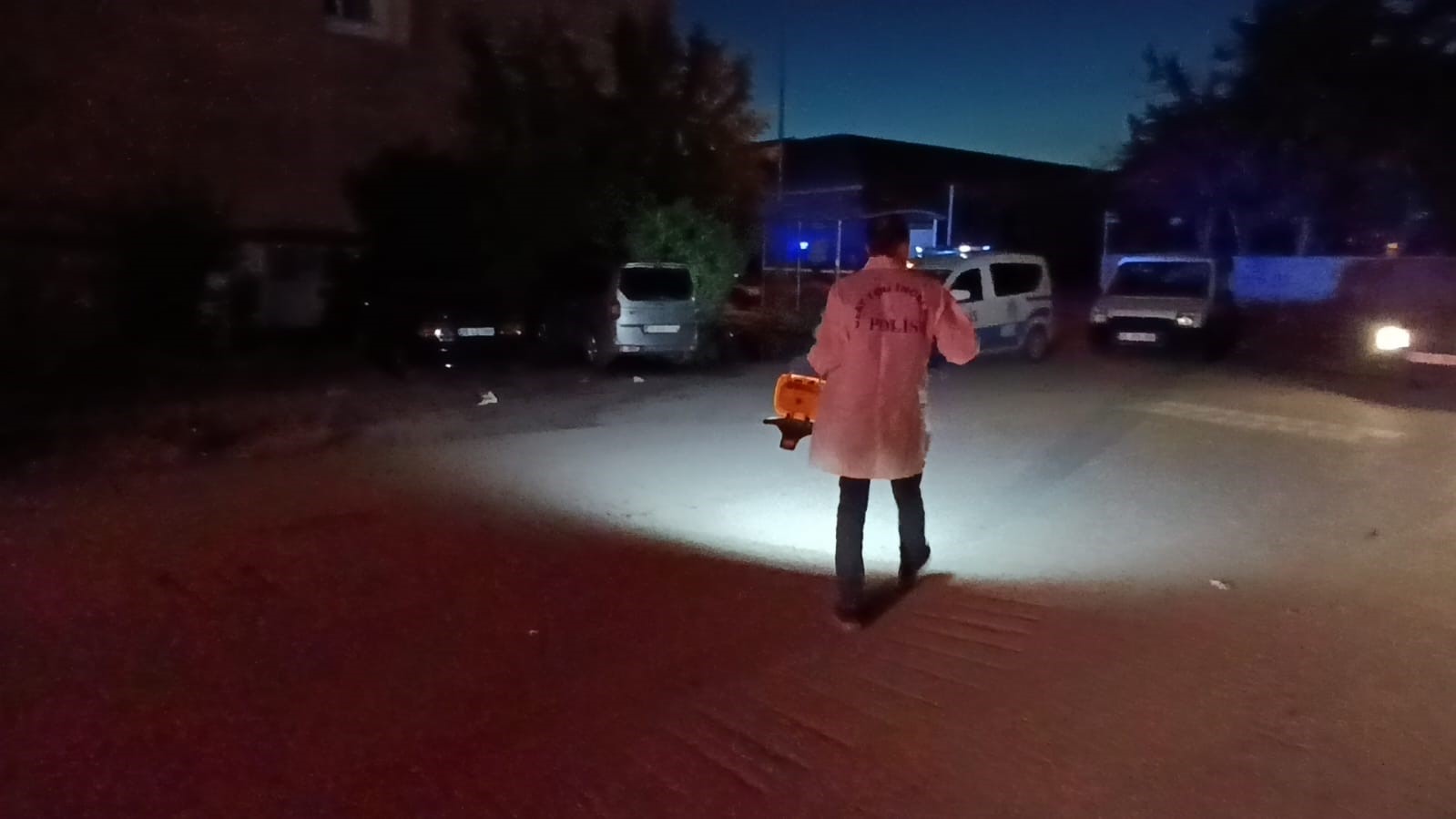 Erzurum’da cadde ortasında bıçaklı kavga: 1 yaralı
