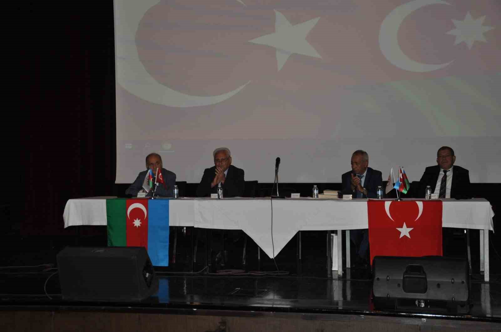 Kars’ta Batı Azerbaycan’a Dönüş Forumu
