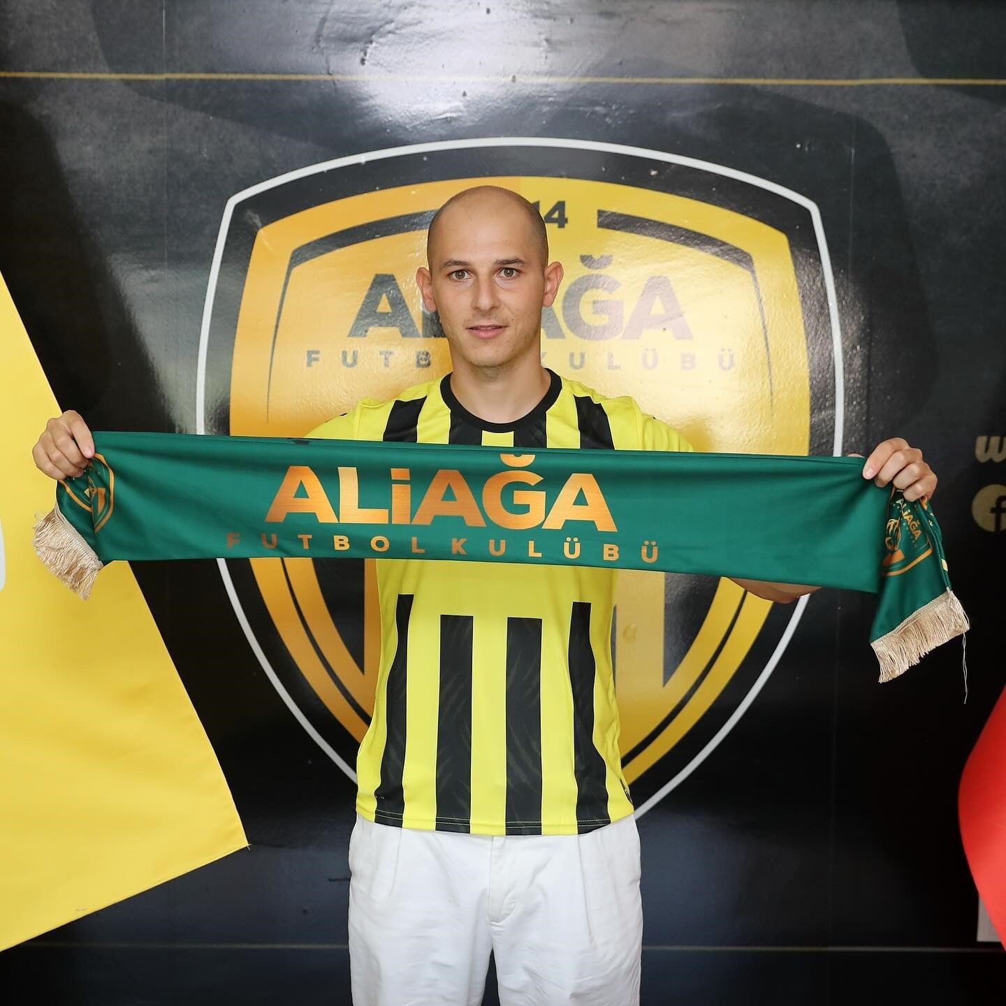 Aliağaspor FK, Muhammed Raşit Şahingöz’ü kadrosuna kattı
