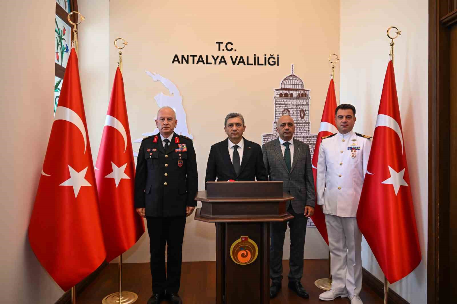 Antalya’da Haziran ayı İl Asayiş ve Güvenlik Bilgilendirme Toplantısı yapıldı