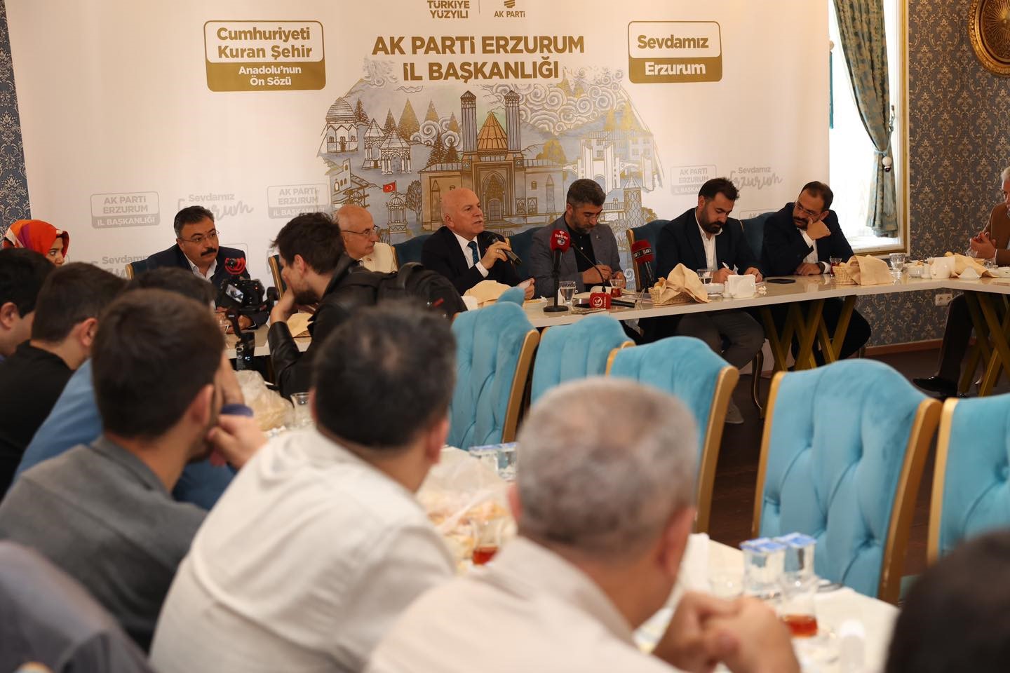 Başkan Küçükoğlu’ndan Erzurum projeksiyonu
