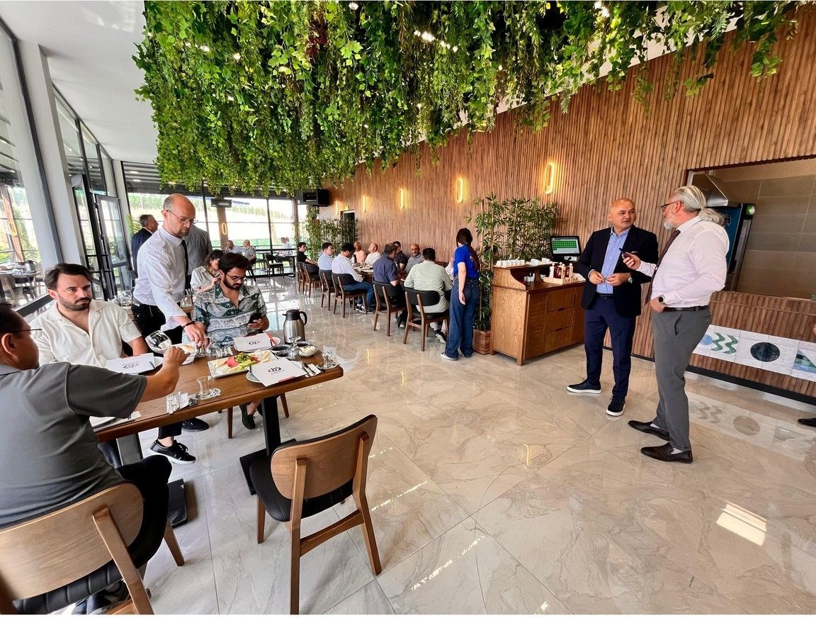 K&uuml;tahya 30 Ağustos OSB&rsquo;de cafe, bistro ve restaurant hizmete a&ccedil;ıldı
