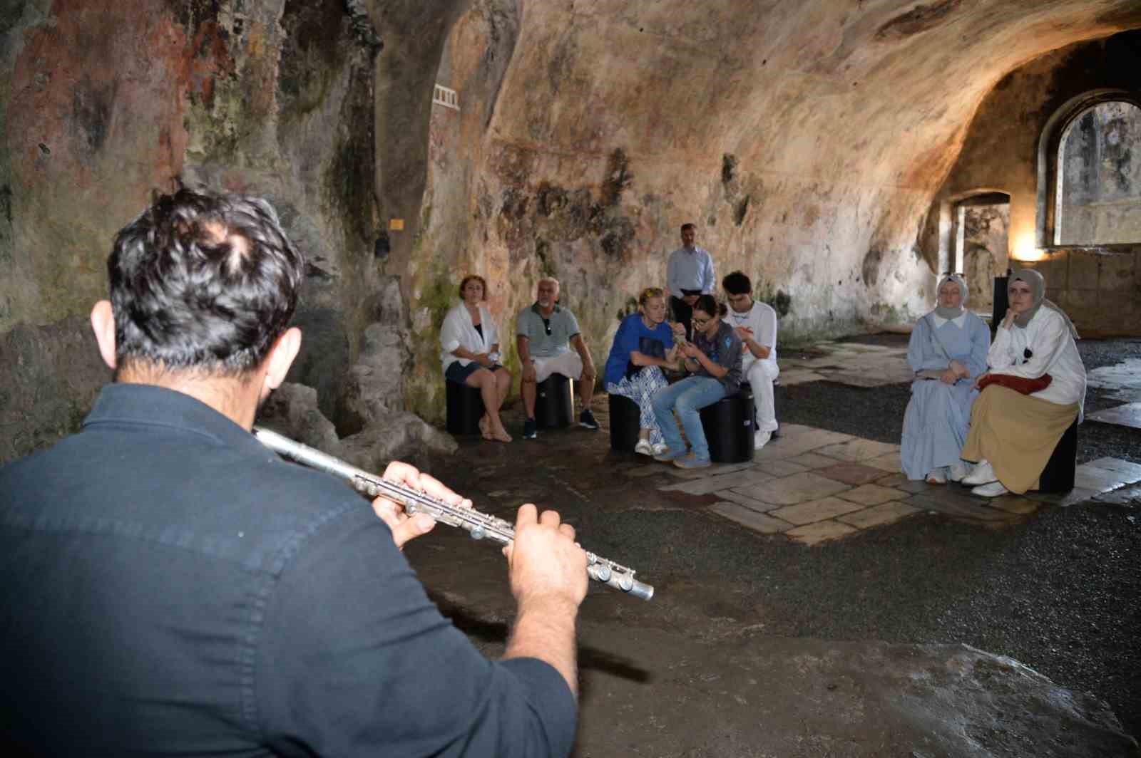 Tarihle müzik Kızlar Manastırı’nda buluşuyor
