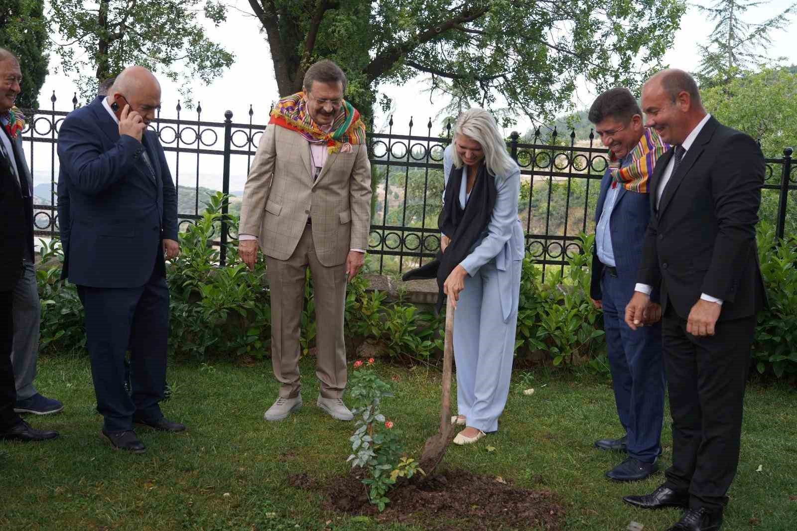 TOBB Başkanı Hisarcıklıoğlu’dan Belediye Başkanı Subaşı’ya ziyaret
