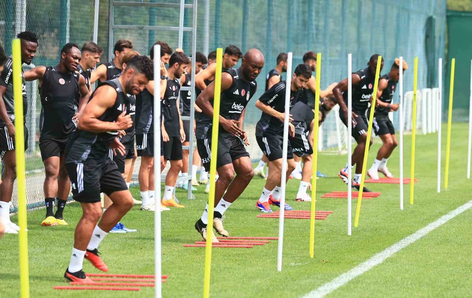 Beşiktaş, yeni sezon hazırlıkların sürdürüyor