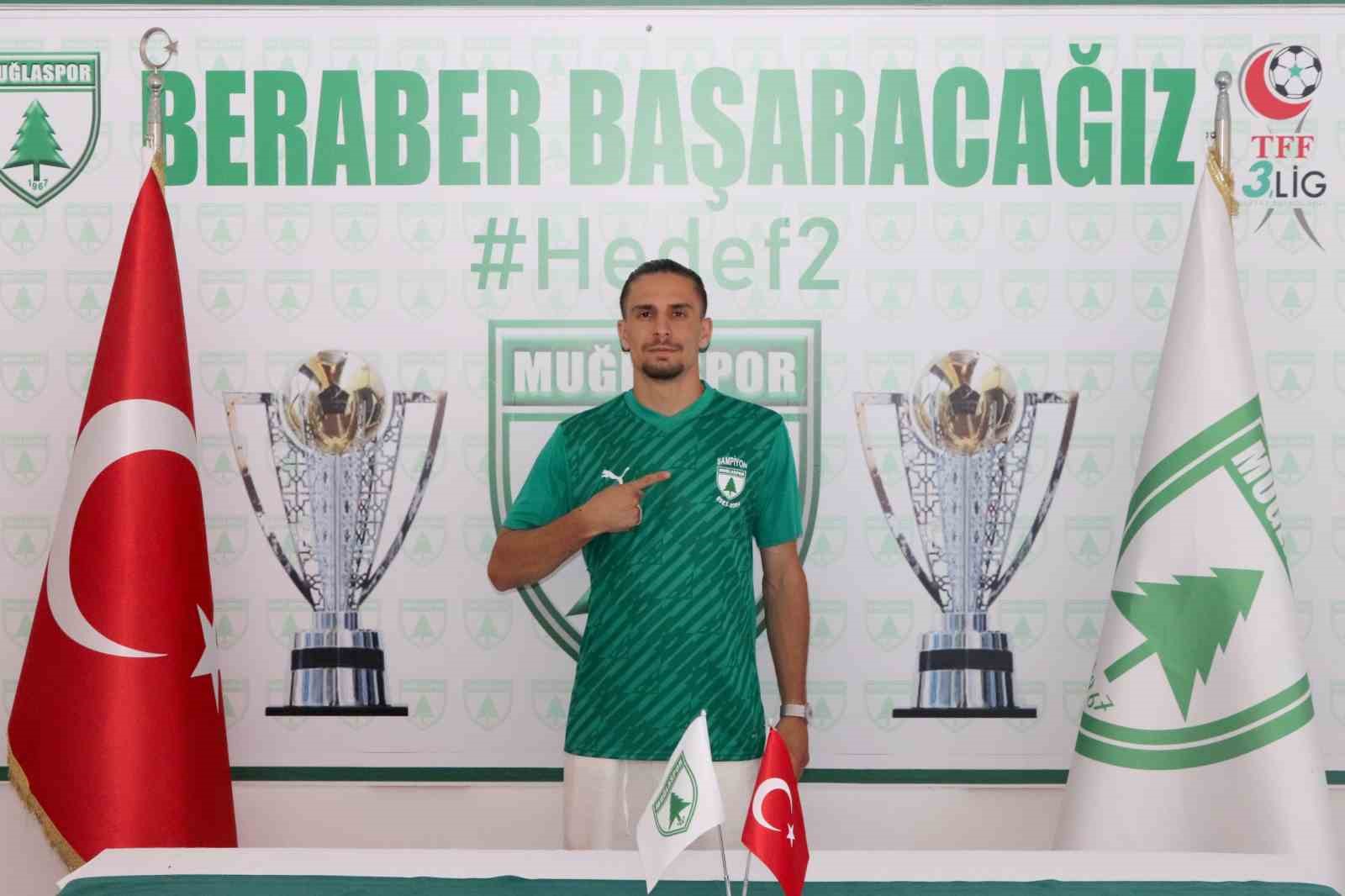 Muğlaspor ilk dış transferini gerçekleştirdi