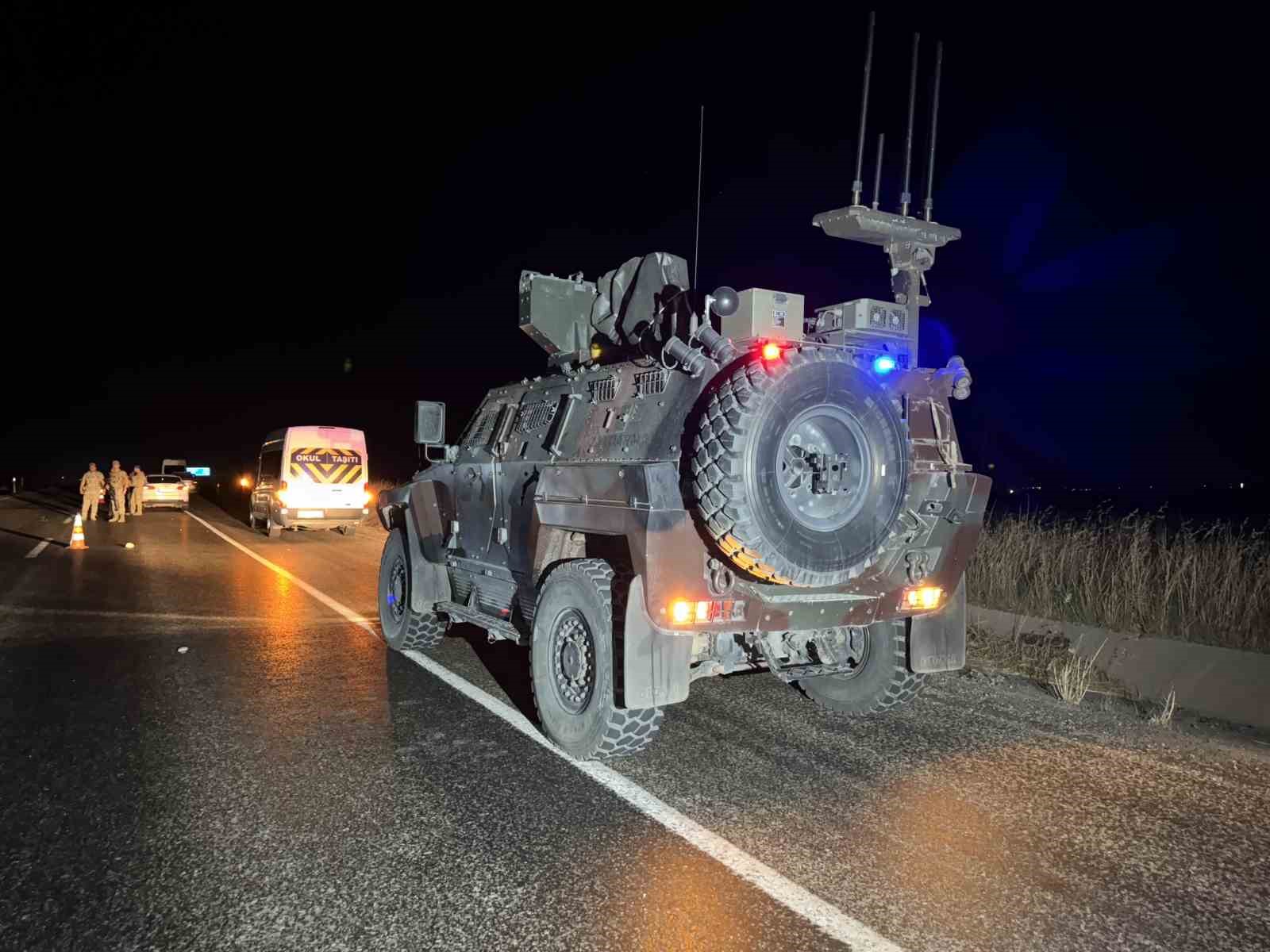 Diyarbakır’da seyir halinde taranan otomobildeki yaralılardan 2 kişi hayatını kaybetti
