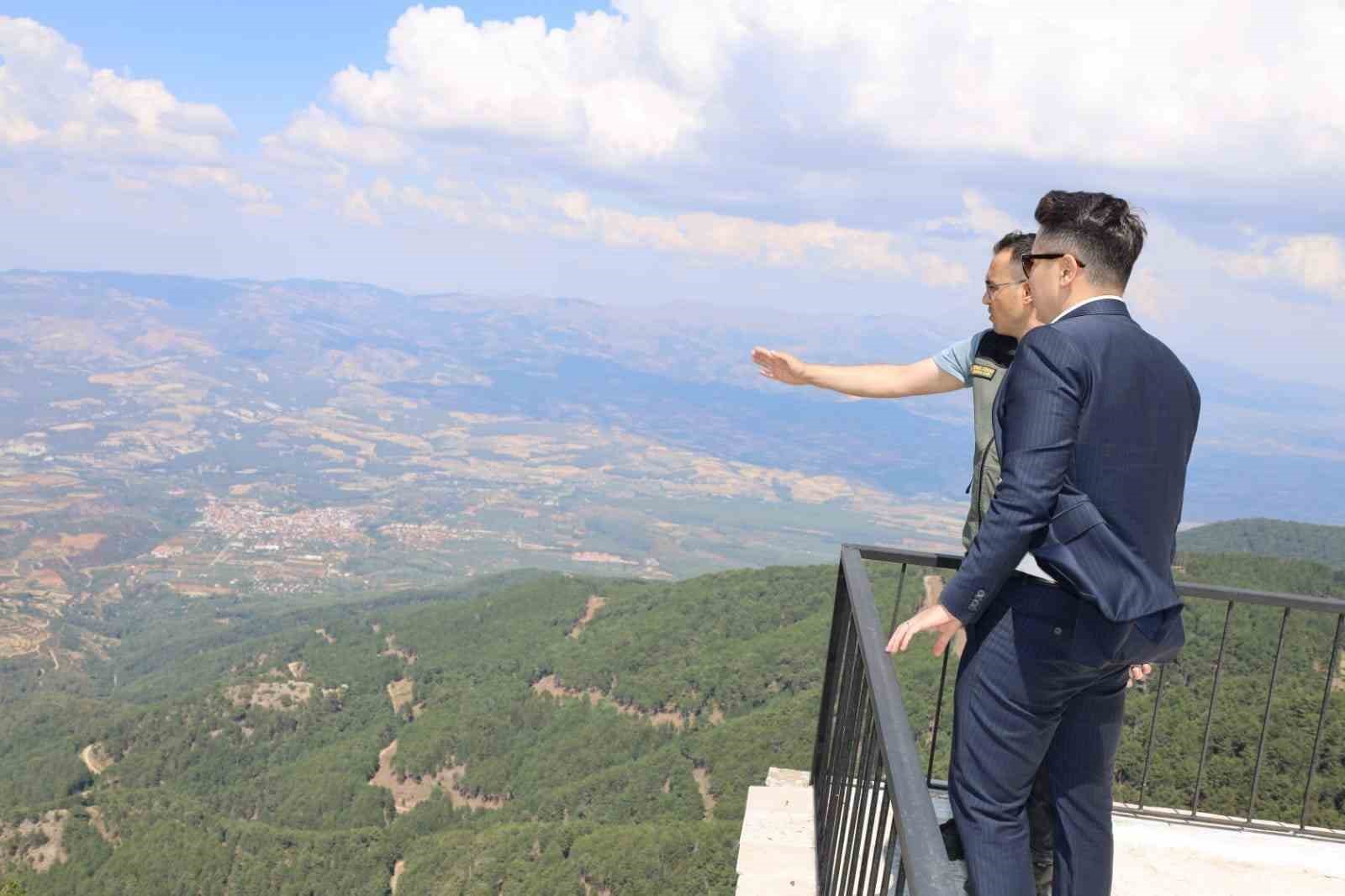 Kaymakam Gündoğdu Karlık Yangın Gözetleme Kulesi’nde inceleme bulundu
