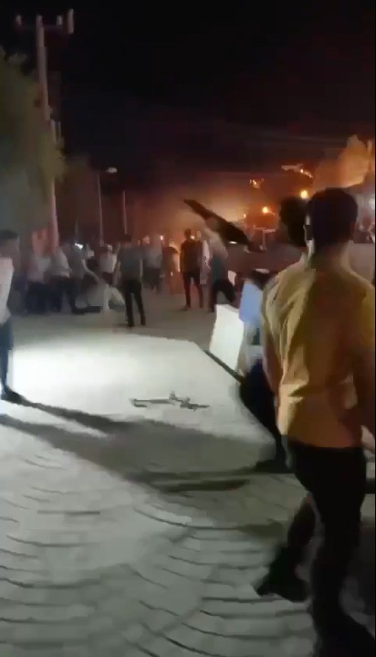 Birecik&rsquo;te DEM Parti&rsquo;den istifa eden belediye başkanına saldırı
